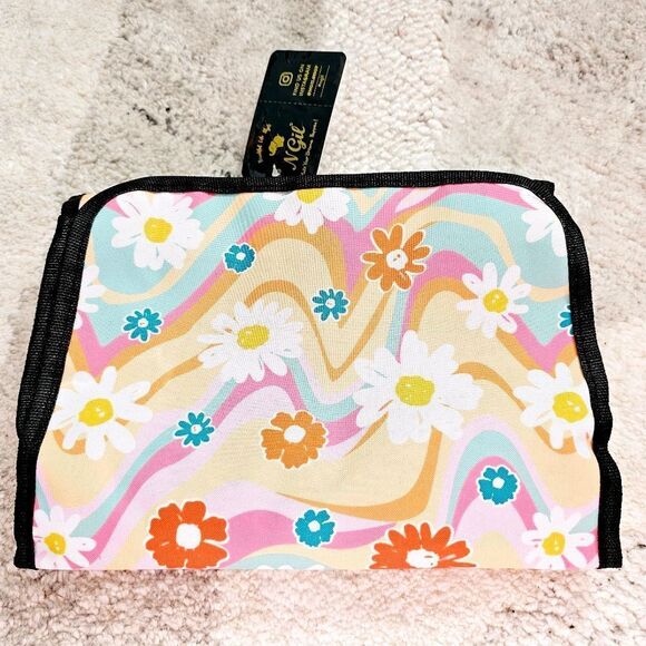 Handbags - Retro Summer Hanging Toiletry Bag
